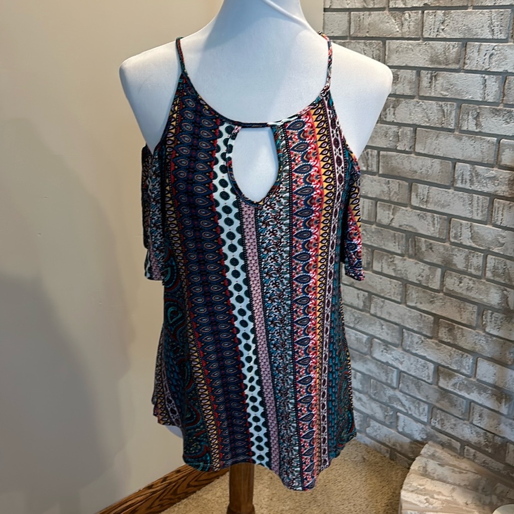 Fun summer top!